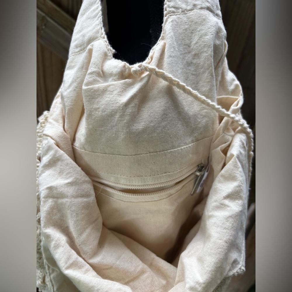 Granny Squares Crochet Fully Lined Ivory Tote Shoulder Bag - Picture 4 of 8